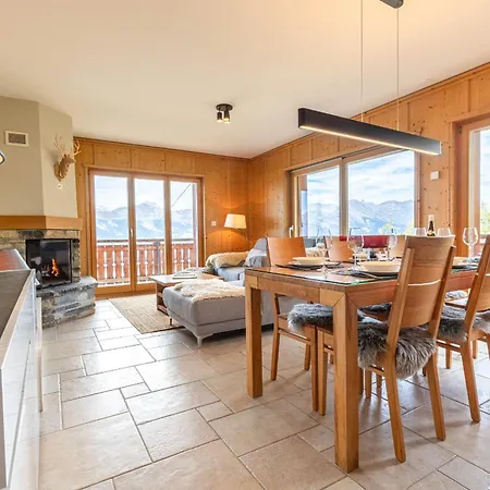 Hauts De Sauna & View Apartment