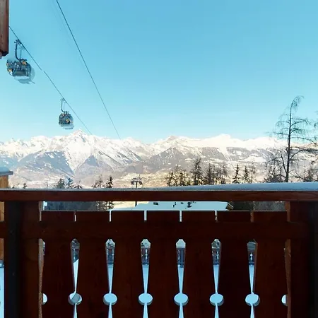 Hauts De Sauna&view Apartment